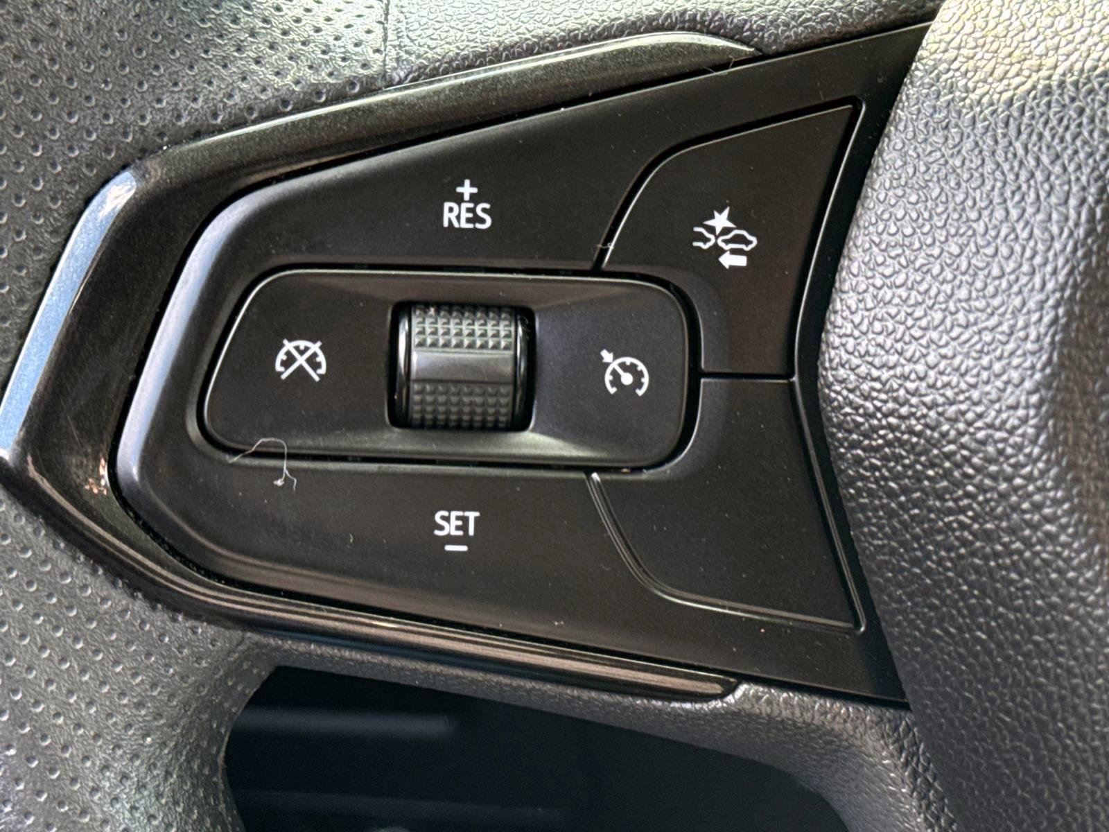 Certified 2023 Chevrolet TrailBlazer LT w/ Convenience Package image 16