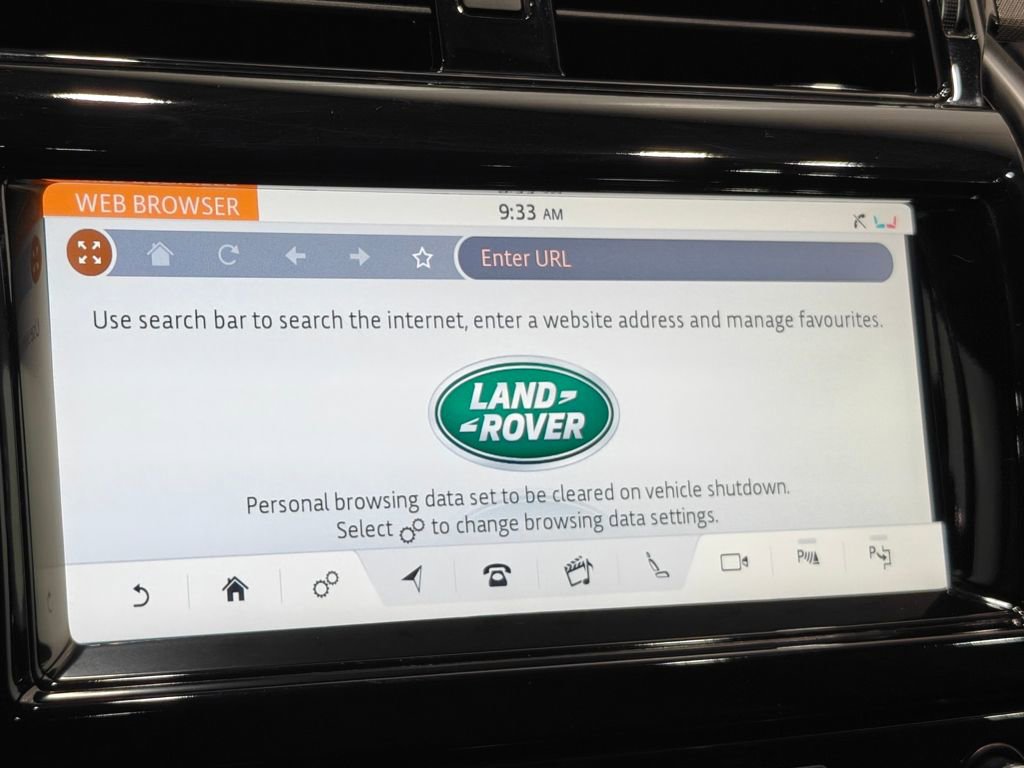 Used 2020 Land Rover Discovery HSE Luxury image 56