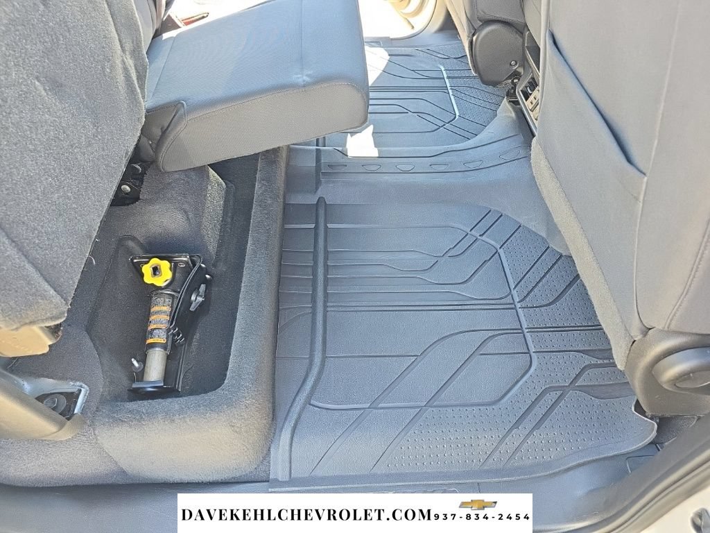 Used 2019 Chevrolet Silverado 1500 LT w/ All-Star Edition AWD/4WD image 36