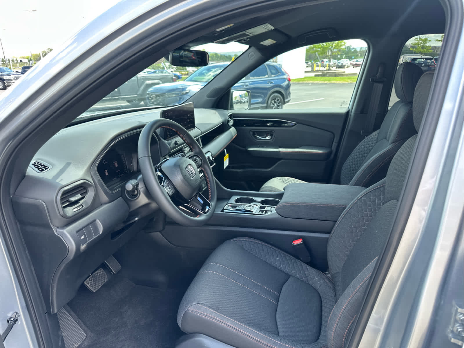 New 2026 Honda Pilot Sport image 22