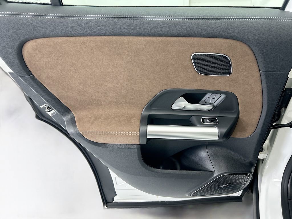 New 2026 Mercedes-Benz GLA 35 AMG 4MATIC image 25