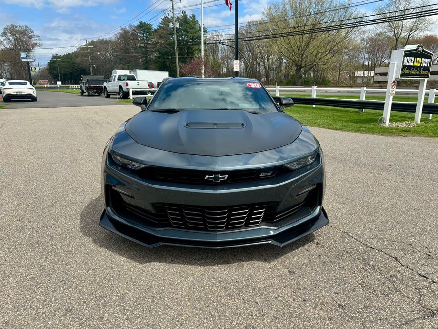 Used 2020 Chevrolet Camaro SS RWD image 2