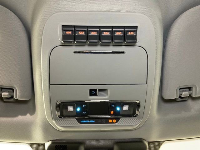 New 2026 Ford F250 Lariat w/ Black Appearance Package image 21