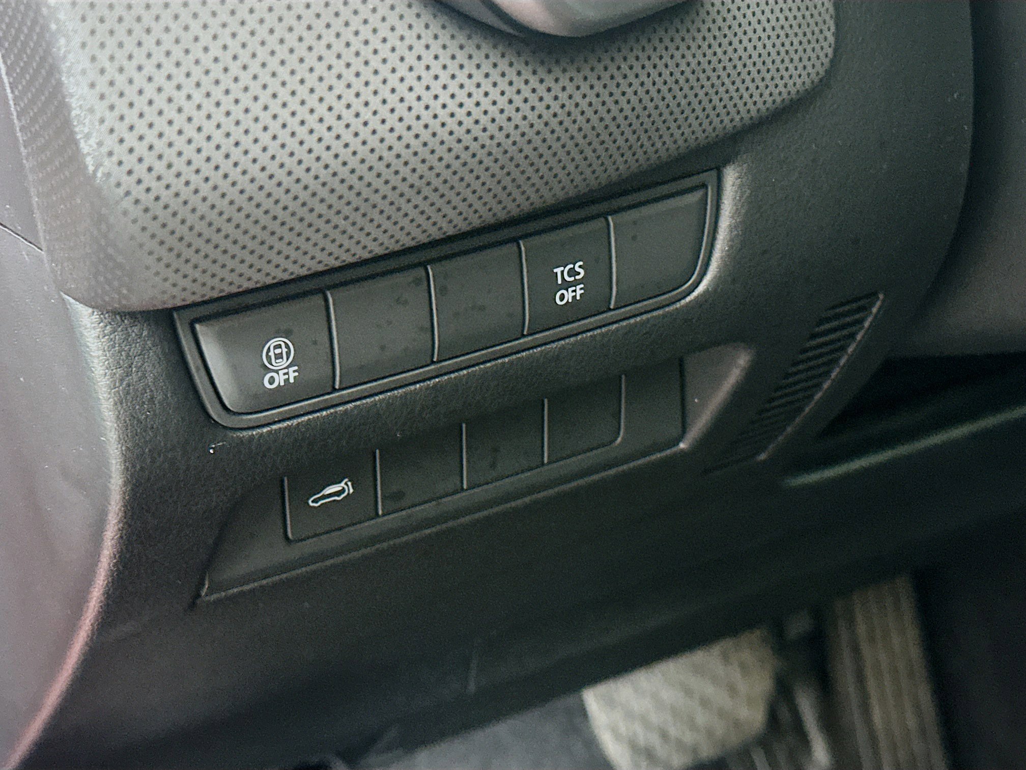 Used 2025 MAZDA CX-50 AWD 2.5 S w/ Preferred Package image 17