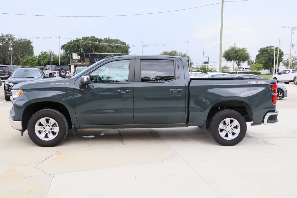 Used 2025 Chevrolet Silverado 1500 LT AWD/4WD image 6