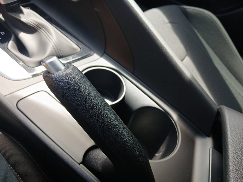 New 2026 Hyundai Elantra SE FWD image 21