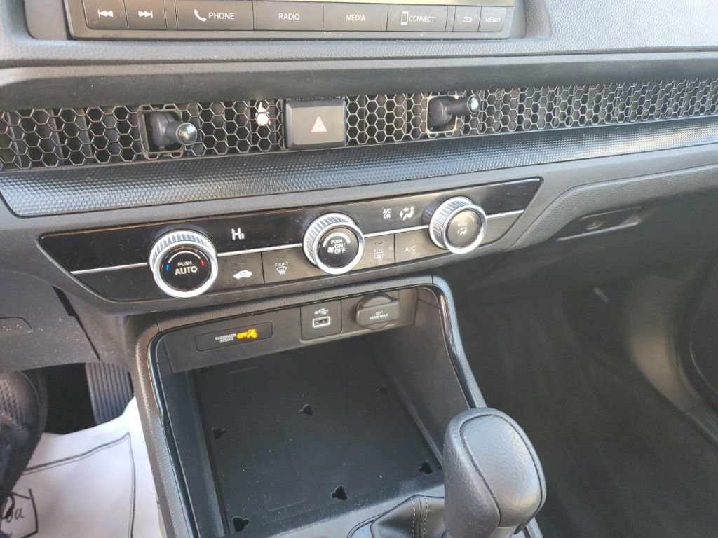 Used 2023 Honda CR-V LX image 20