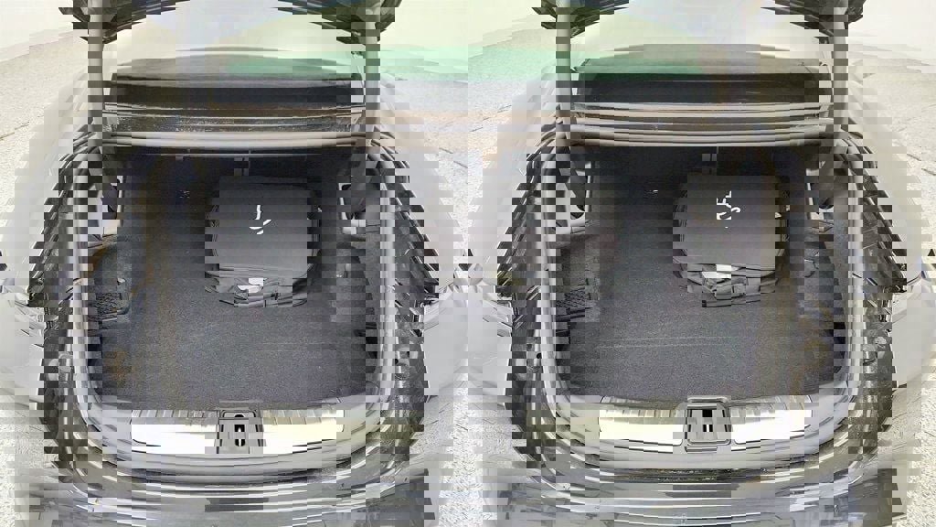 Used 2022 Porsche Taycan GTS w/ Premium Package (P6U) image 24