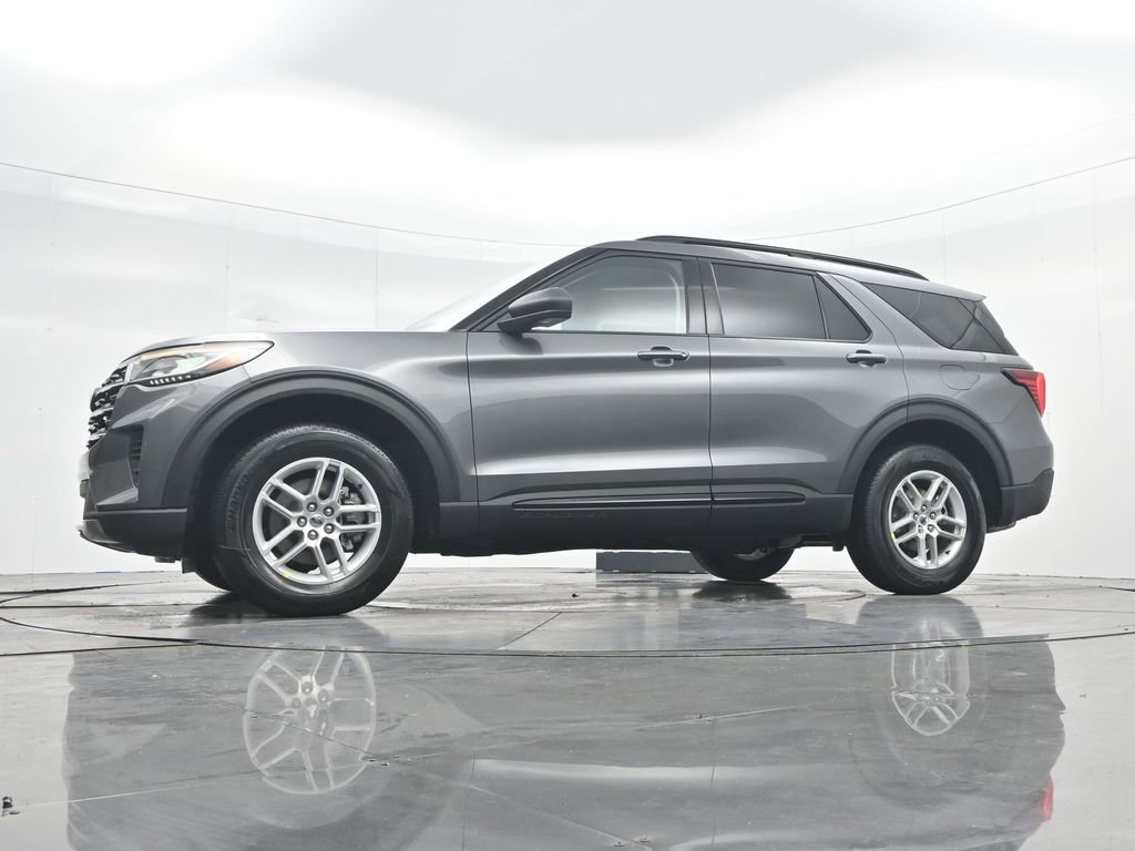 New 2026 Ford Explorer Active image 33