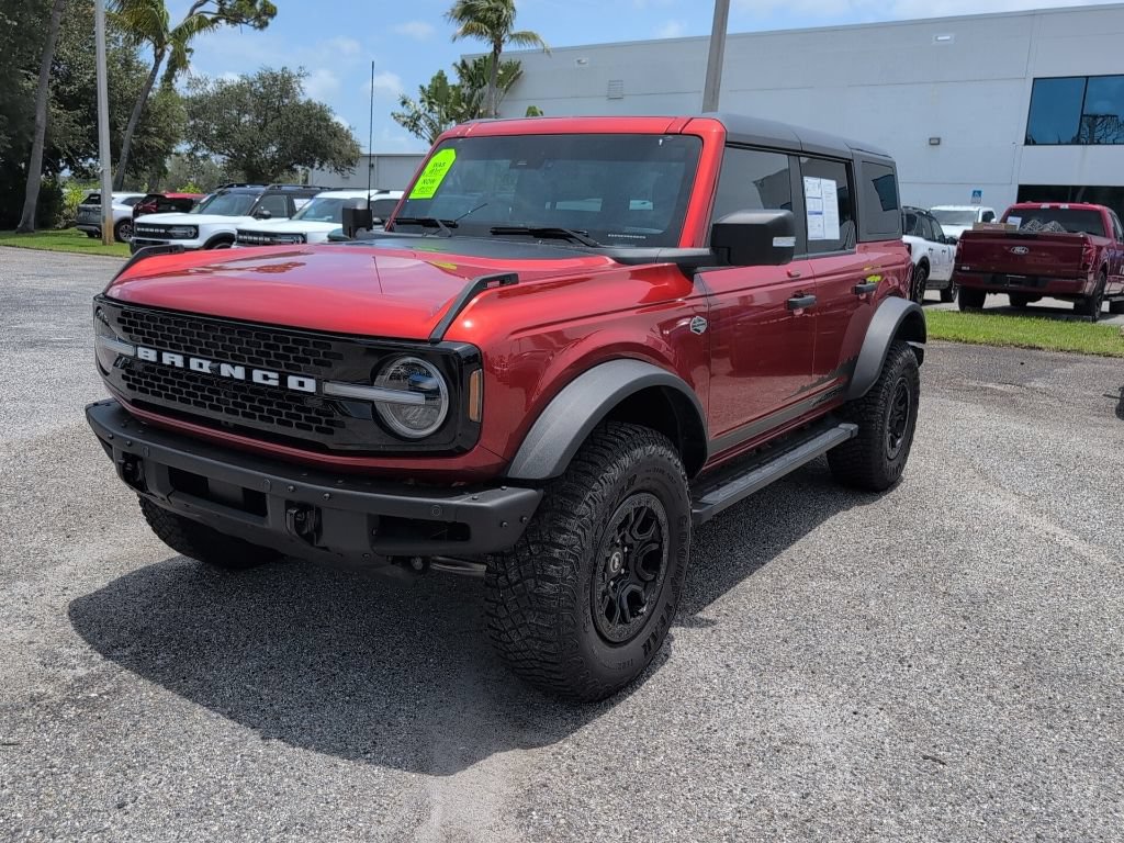 Certified 2022 Ford Bronco Wildtrak AWD/4WD image 6