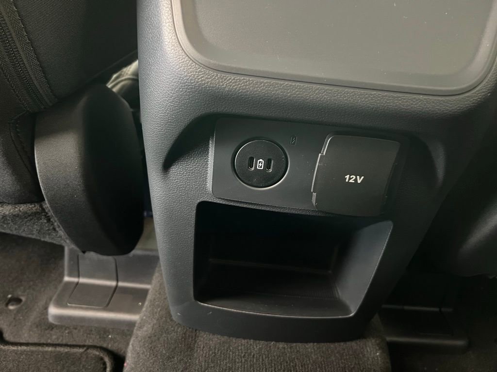 New 2026 Ford Explorer Active image 18