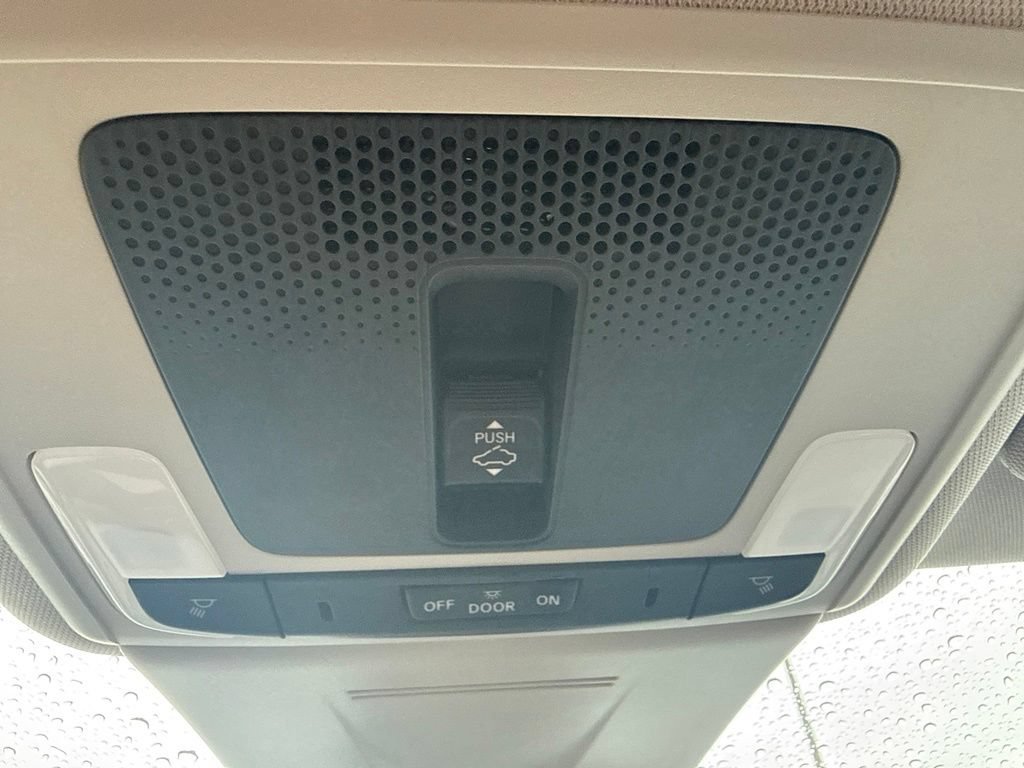 Used 2024 Honda Civic EX-L image 31
