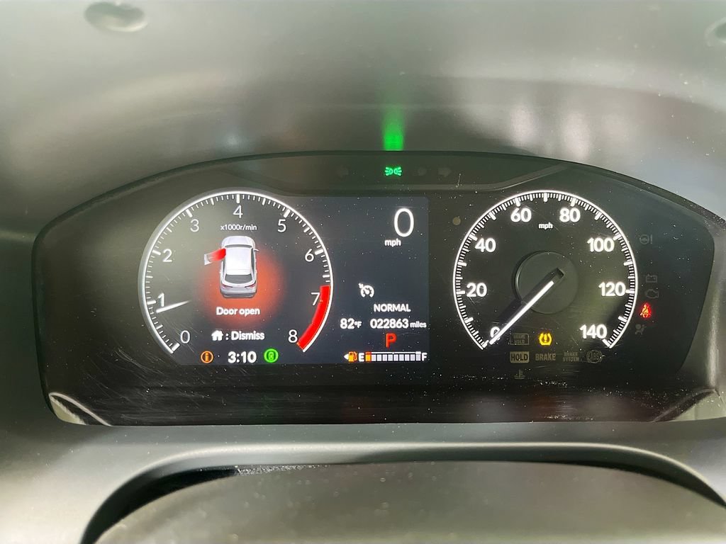Used 2025 Honda HR-V LX image 17