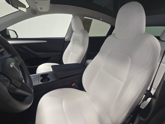Used 2025 Tesla Model Y Long Range AWD/4WD image 20