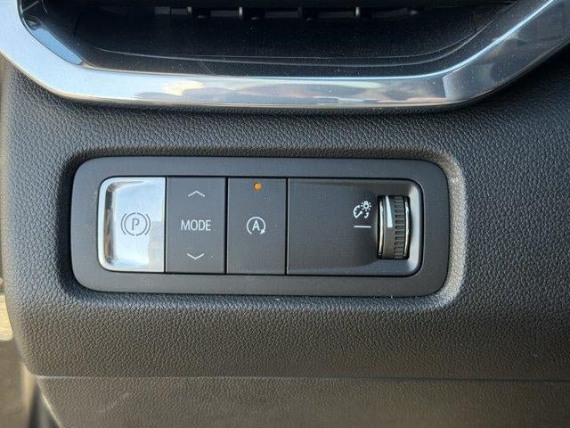 New 2026 GMC Acadia Elevation w/ Elevation Premium Package FWD image 34