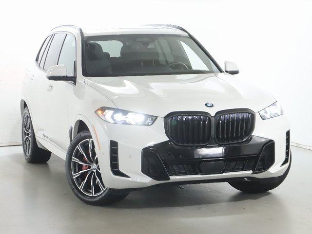 Used 2024 BMW X5 xDrive40i w/ M Sport Package AWD/4WD image 2