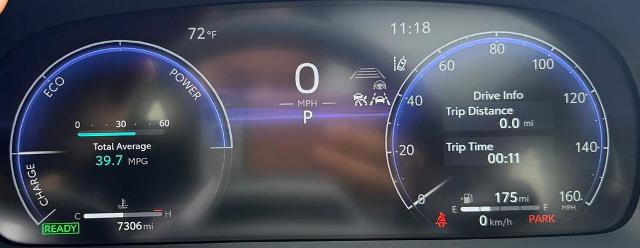 Used 2026 Toyota Crown Signia w/ Advanced Technology Package AWD/4WD image 13