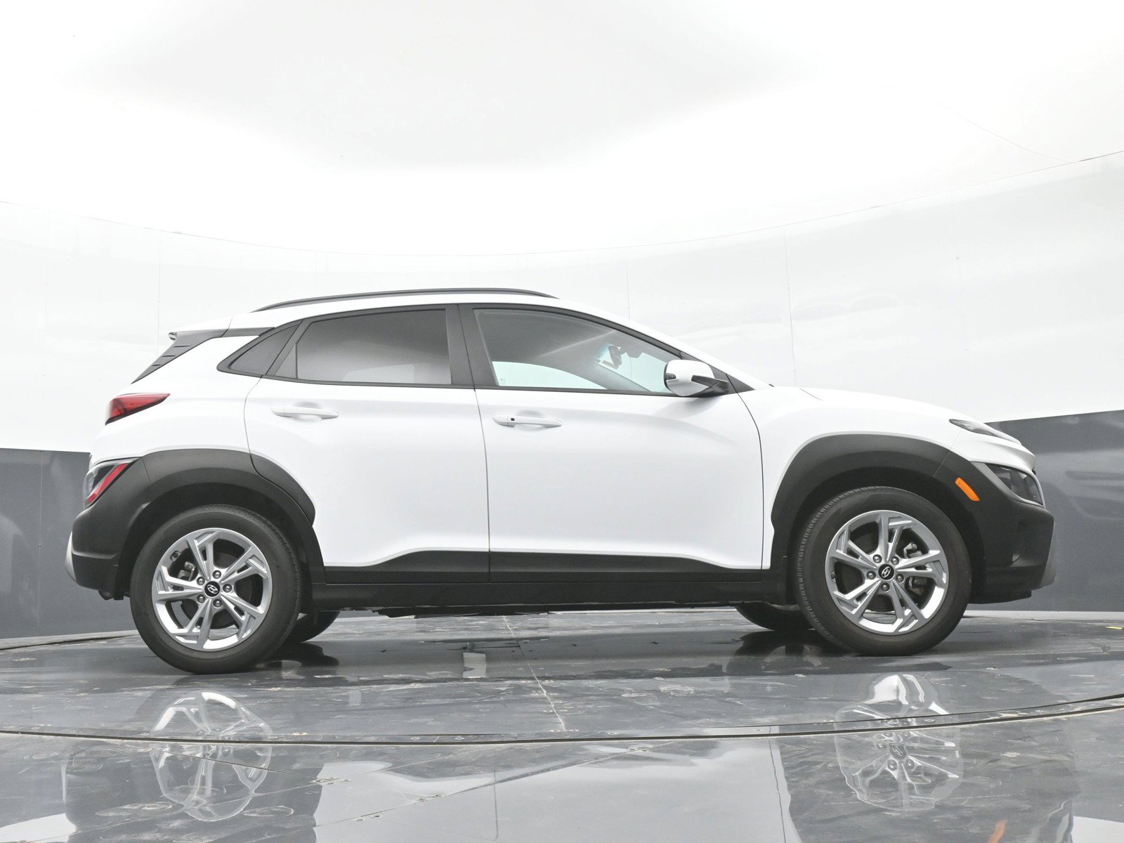 Certified 2023 Hyundai Kona SEL w/ Cargo Package AWD/4WD image 41