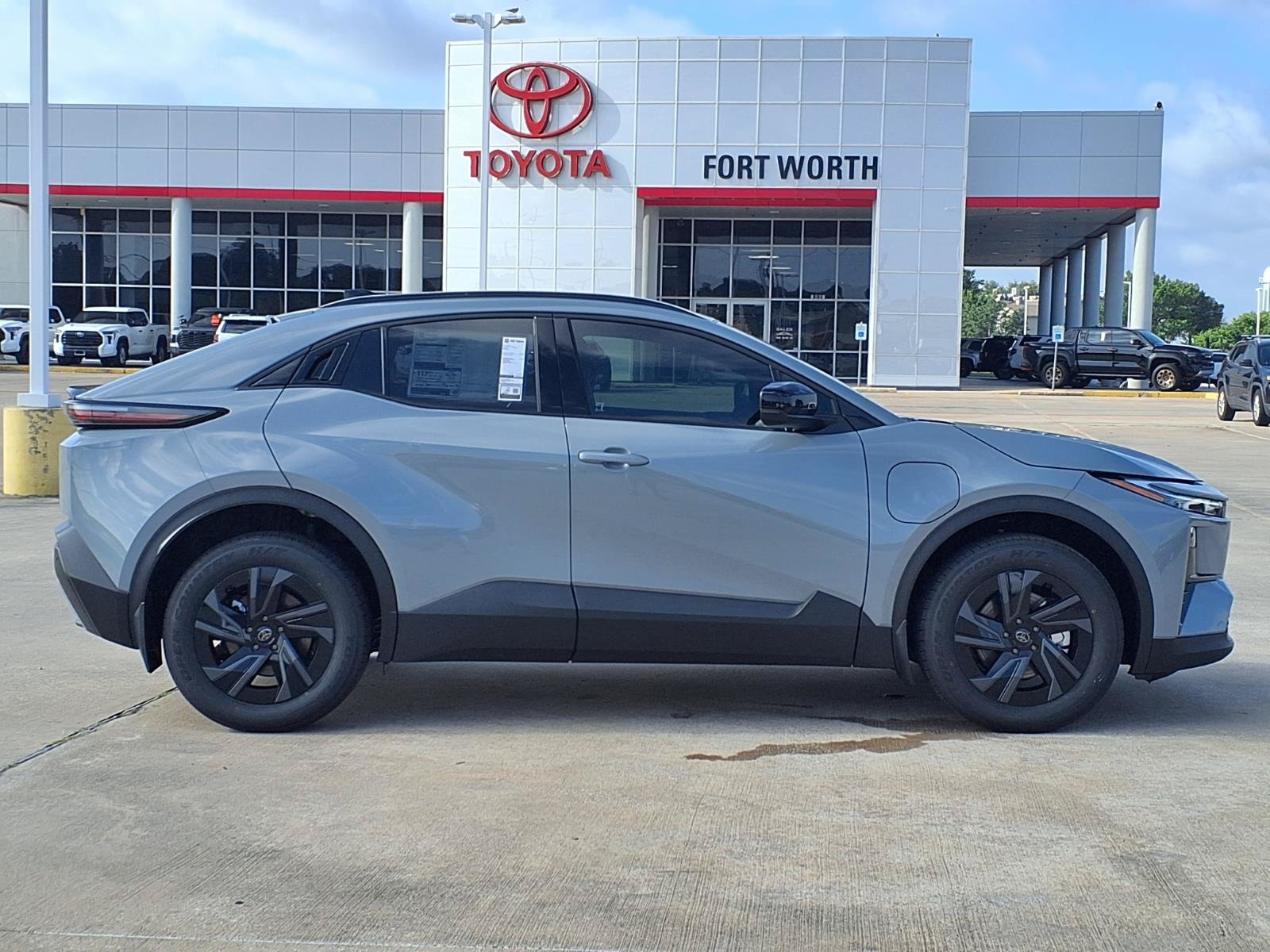 New 2026 Toyota C-HR AWD/4WD image 10