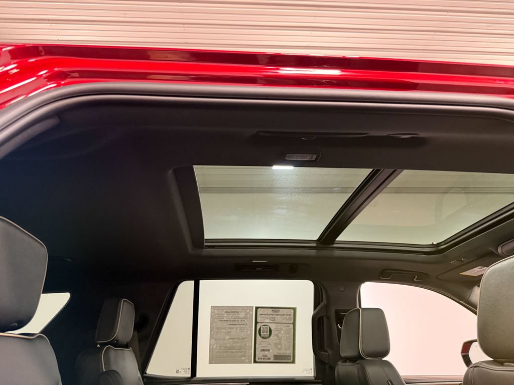Used 2024 Chevrolet Tahoe Premier w/ Premium Package AWD/4WD image 69