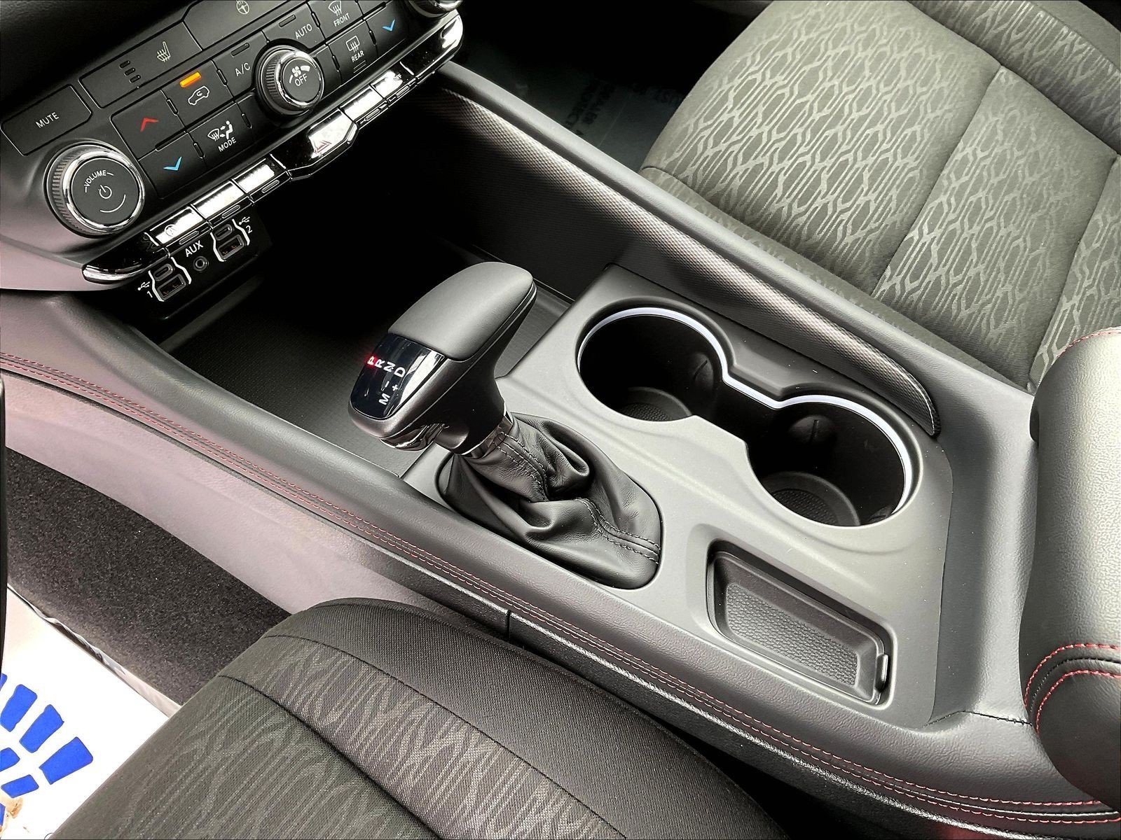 New 2026 Dodge Durango GT w/ Blacktop Package AWD/4WD image 8