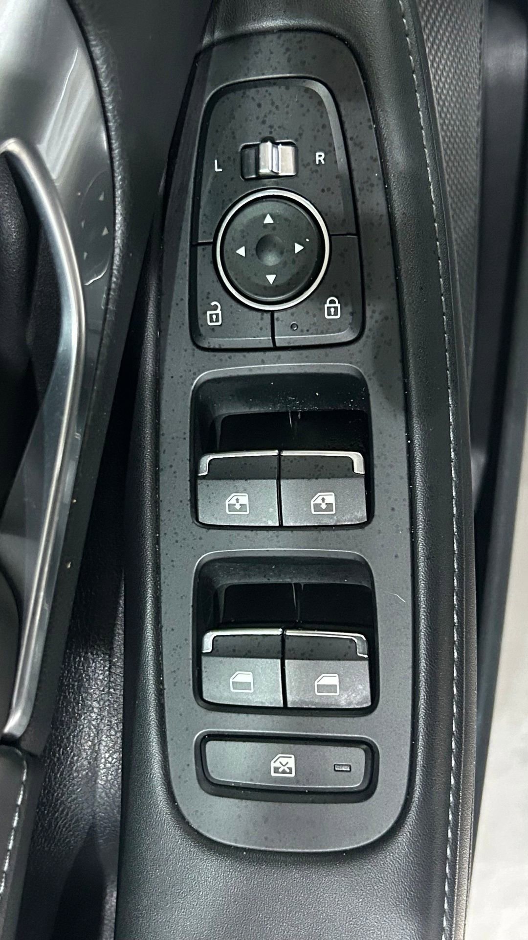 Used 2020 Hyundai Sonata Limited FWD image 36