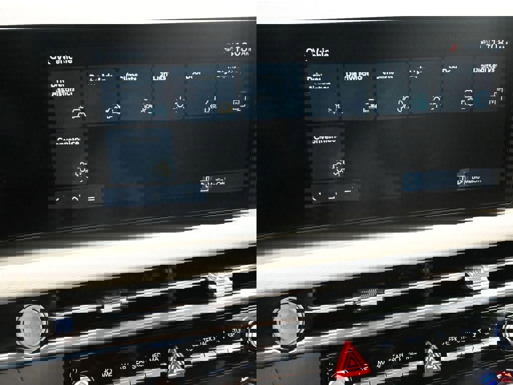 New 2025 Hyundai Tucson SEL image 18