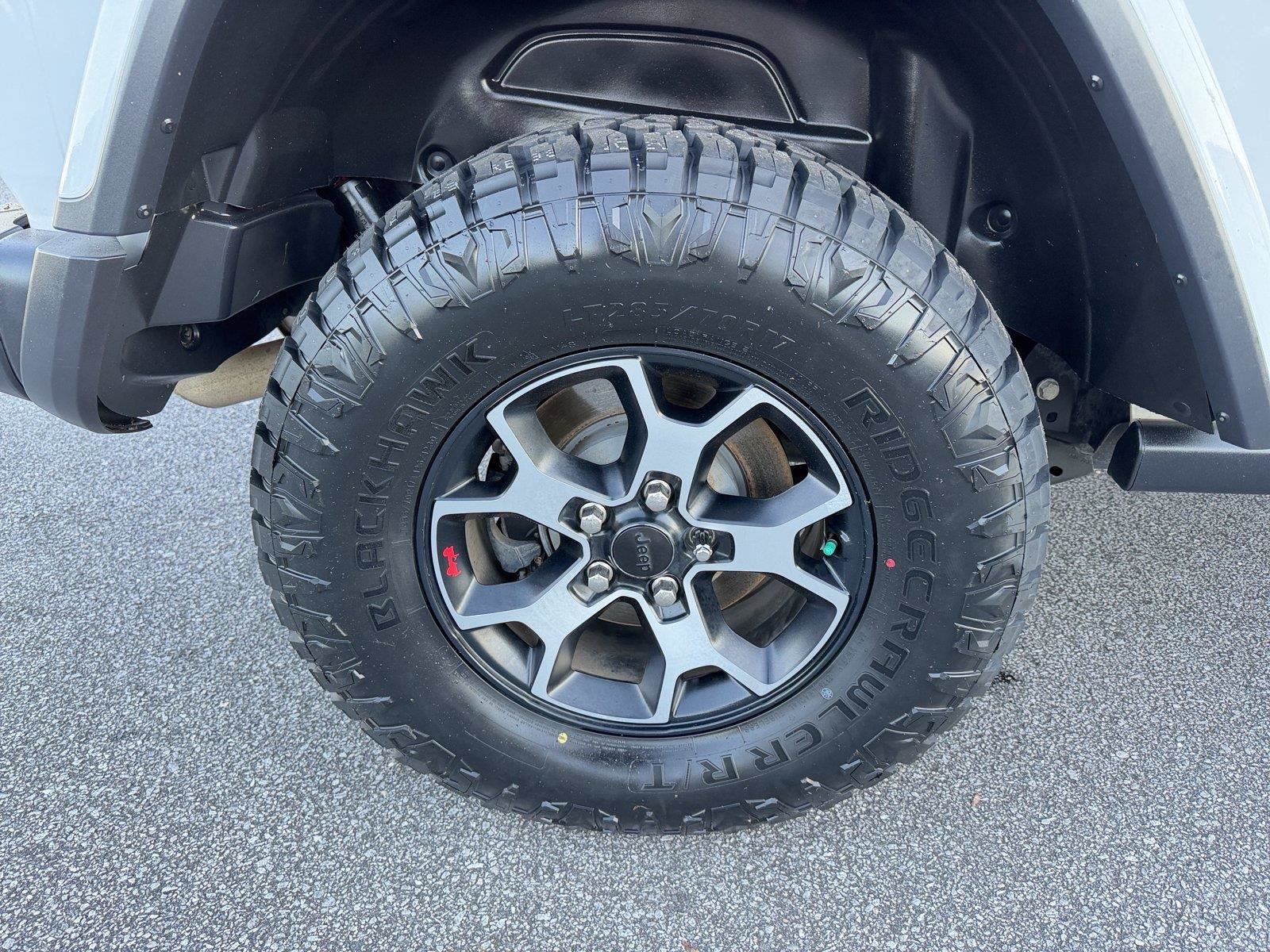 Used 2021 Jeep Wrangler Unlimited Rubicon AWD/4WD image 16