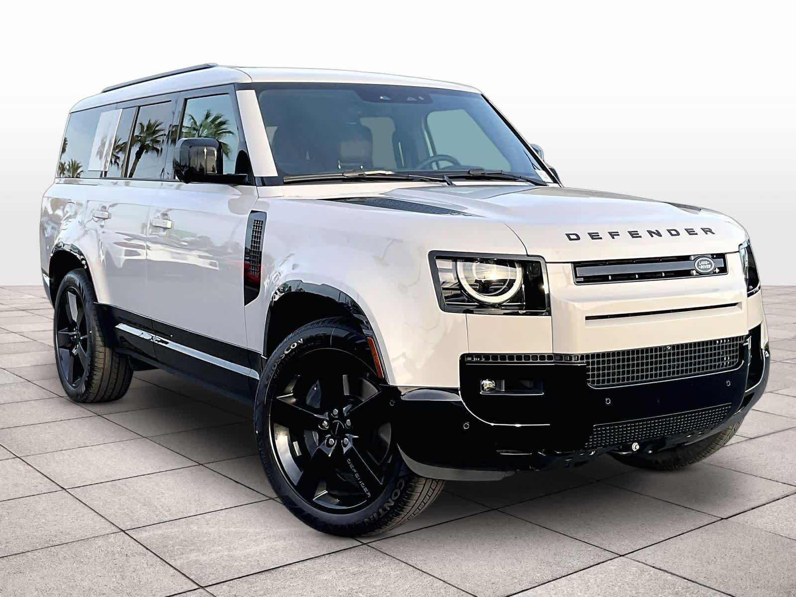 New 2026 Land Rover Defender 130 X-Dynamic SE AWD/4WD image 2