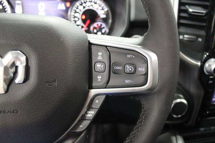 Used 2025 RAM 1500 Big Horn AWD/4WD image 37