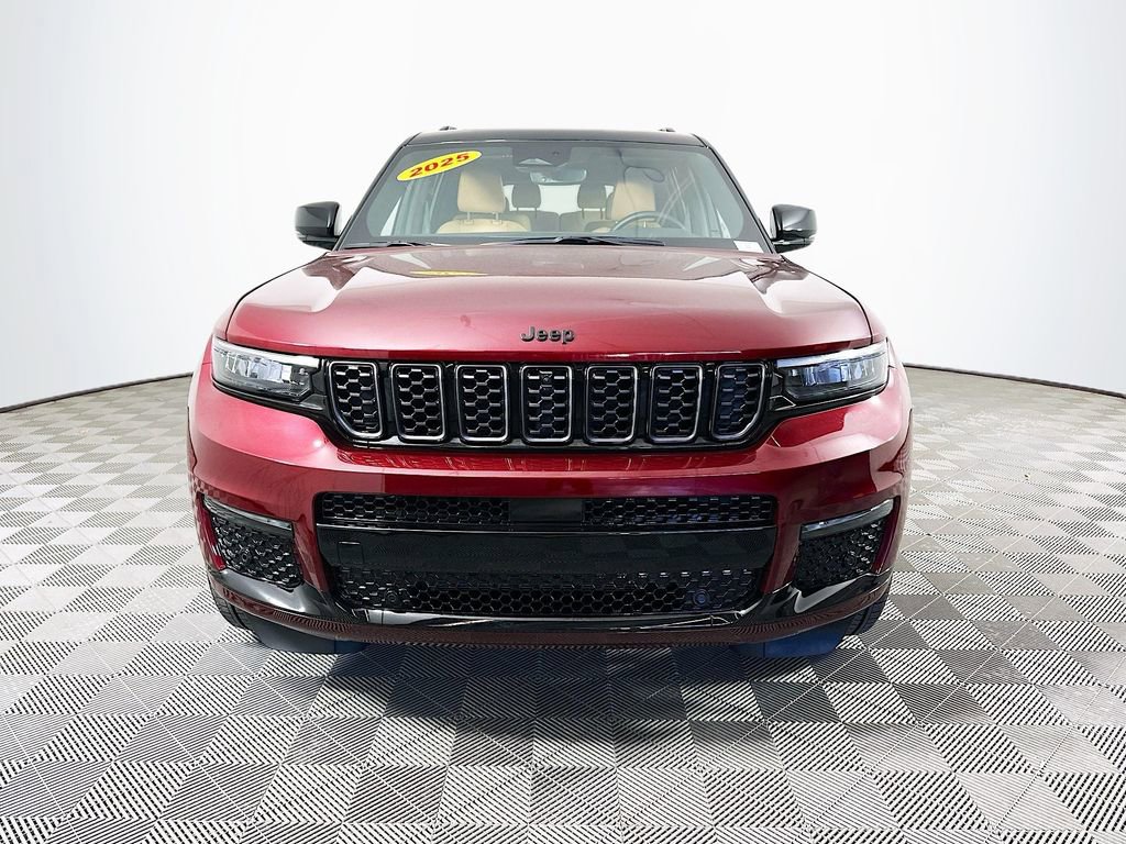 Certified 2025 Jeep Grand Cherokee L Summit w/ Obsidian Package image 4