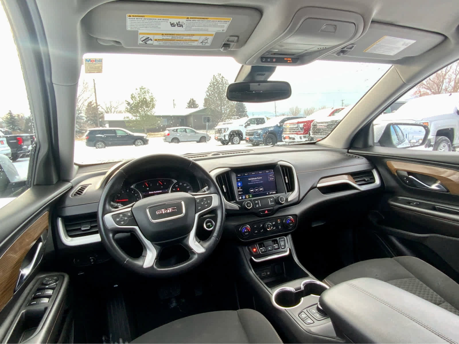 Used 2020 GMC Terrain SLE w/ Driver Convenience Package image 29