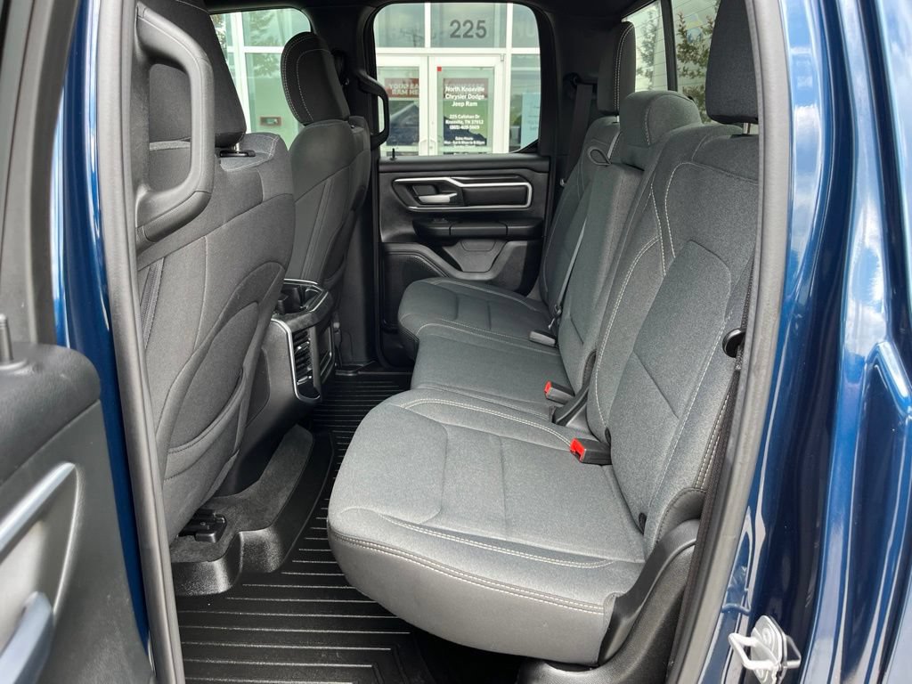 Used 2021 RAM 1500 Big Horn RWD image 12