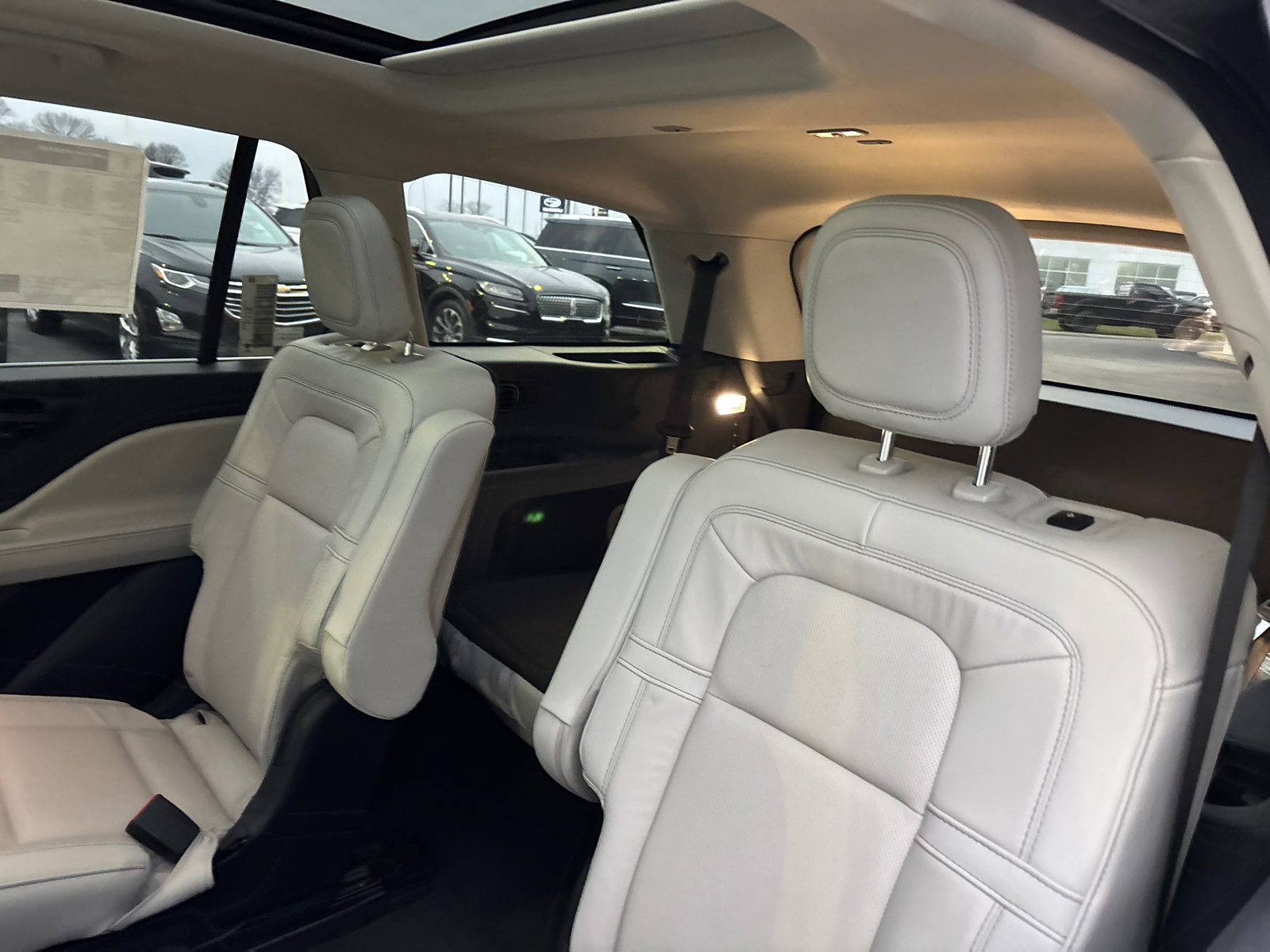 New 2026 Lincoln Aviator Reserve w/ Illumination Package image 26