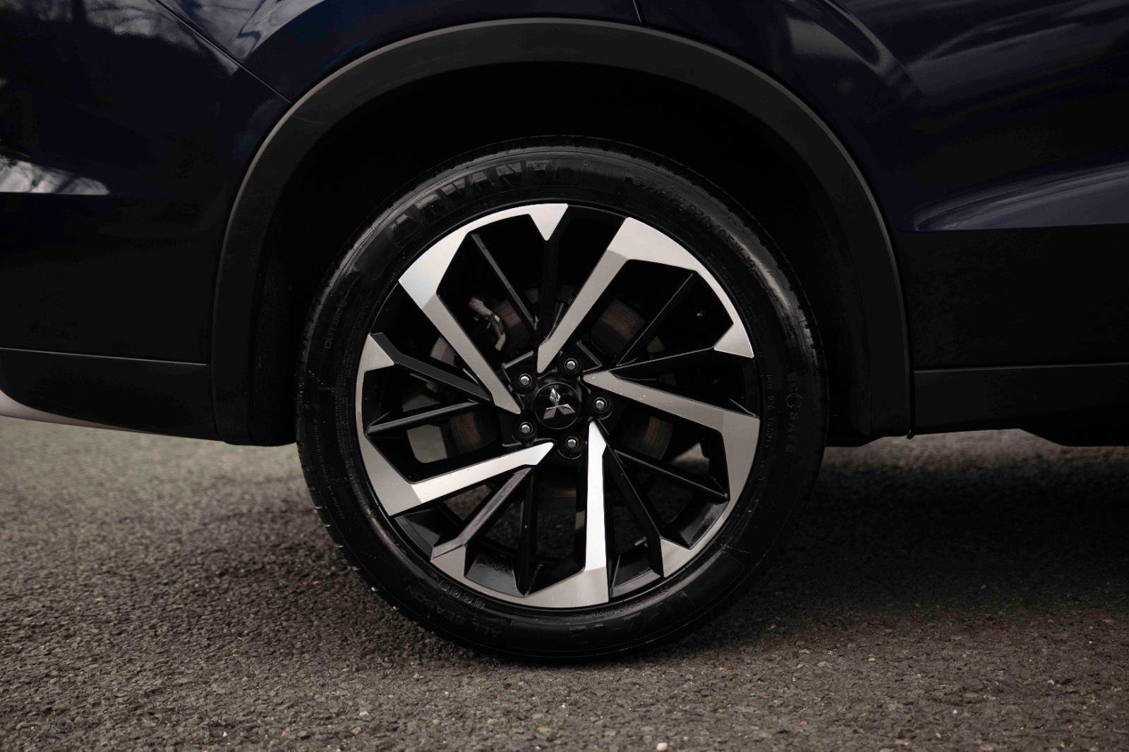 Used 2024 Mitsubishi Outlander SE image 26