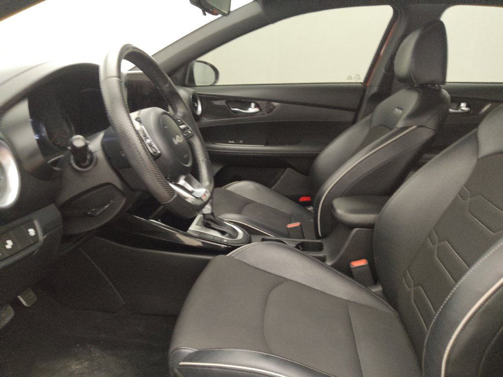 Used 2023 Kia Forte GT-Line w/ GT-Line Technology Package FWD image 17