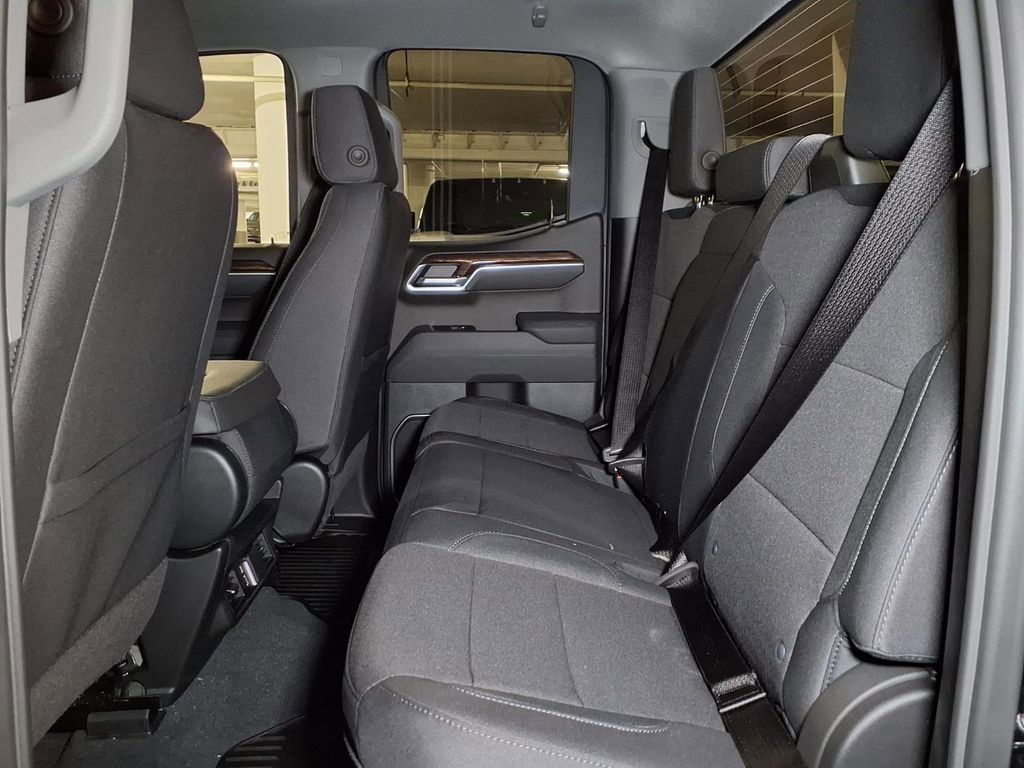 New 2026 GMC Sierra 1500 Elevation image 12