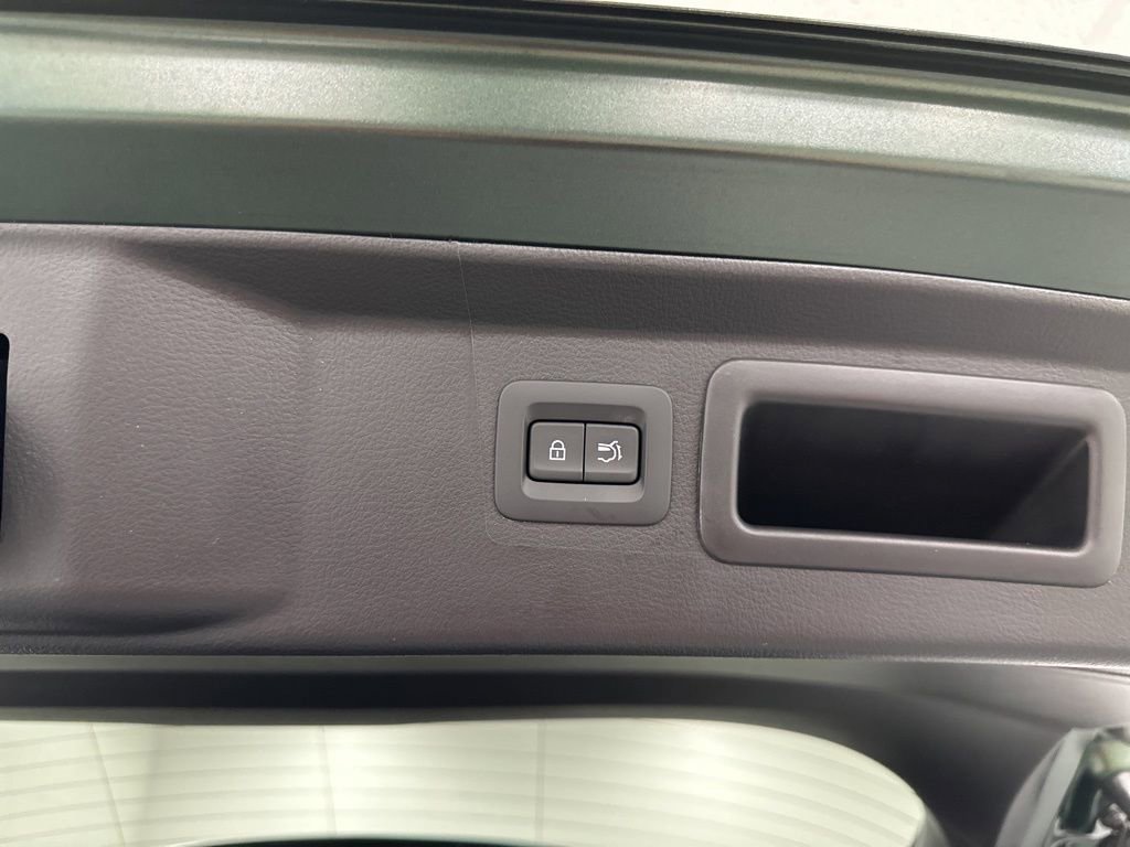 Certified 2026 MAZDA CX-50 AWD 2.5 S image 9