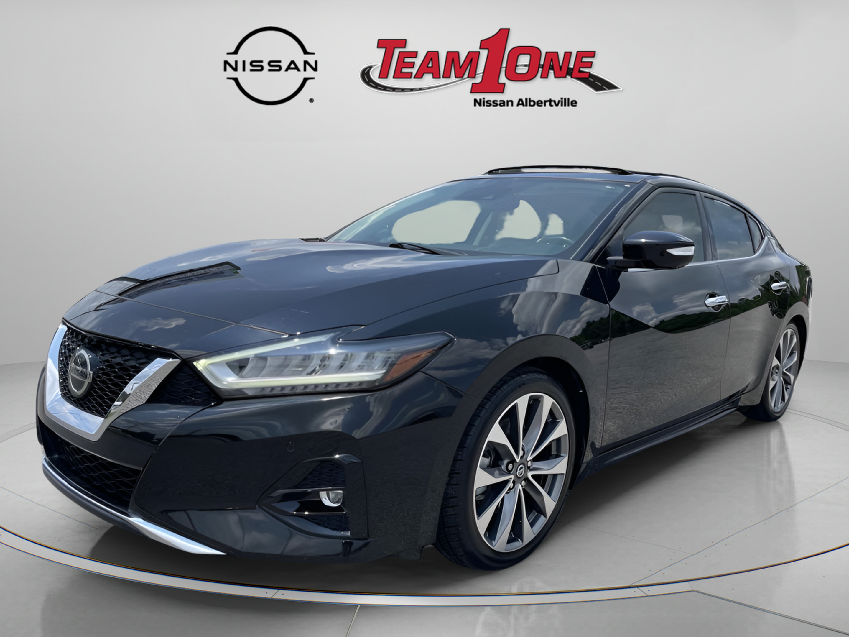 Used 2021 Nissan Maxima Platinum w/ Sport Mat Group FWD image 4