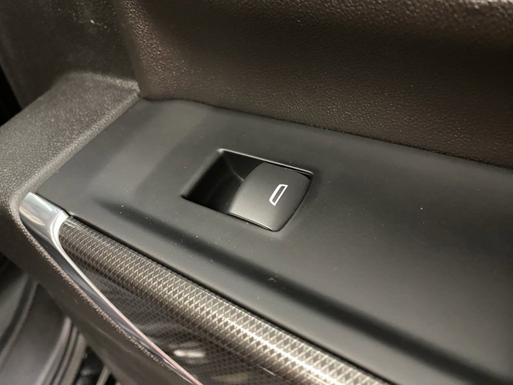 Used 2022 GMC Sierra 2500 AT4 w/ AT4 Premium Plus Package image 16