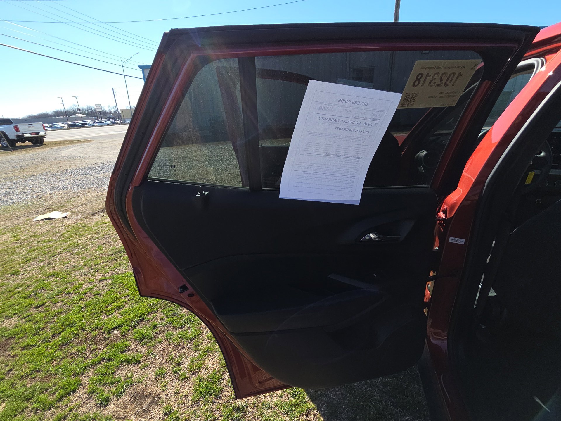 Used 2024 Chevrolet Trax LS w/ LS Convenience Package image 14