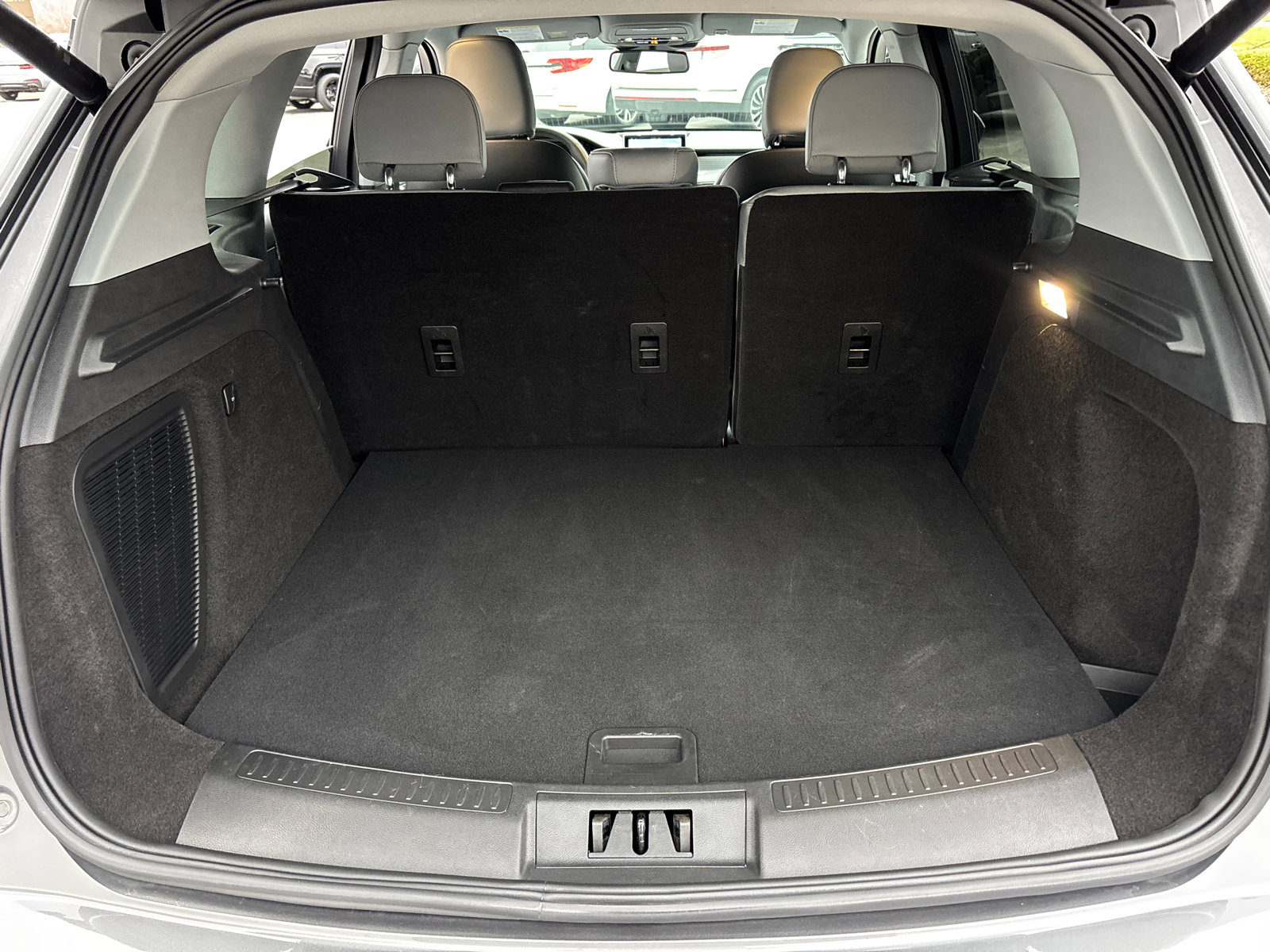 Used 2022 Lincoln Corsair FWD image 9