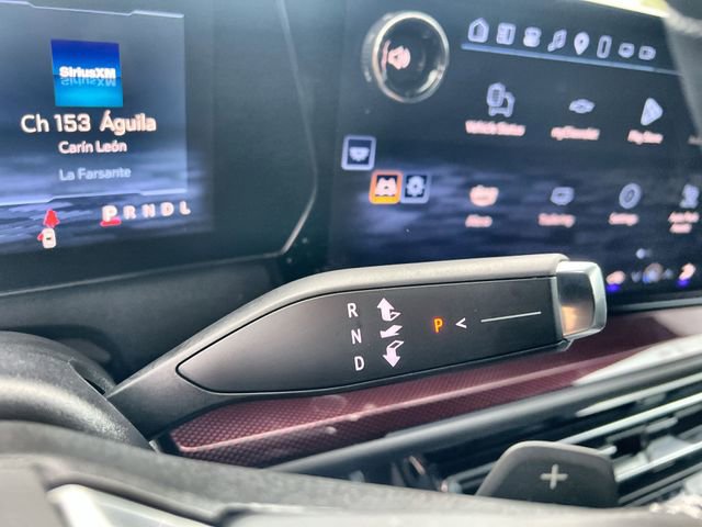 Certified 2025 Chevrolet Traverse Z71 w/ Enhanced Driving Package AWD/4WD image 15