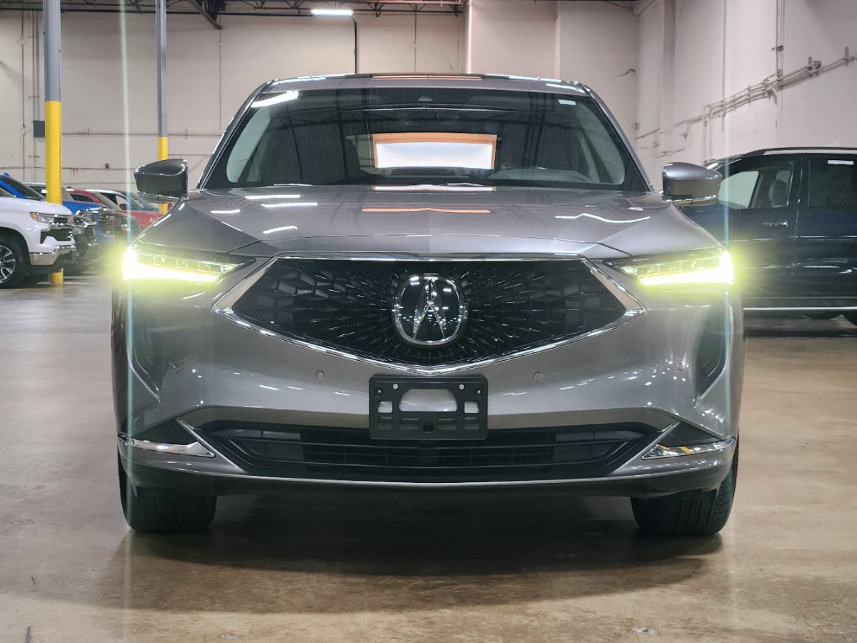 Used 2023 Acura MDX FWD w/ Technology Package image 2