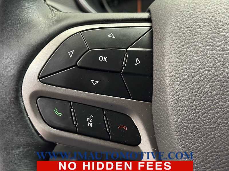 Used 2019 Jeep Cherokee Limited image 45