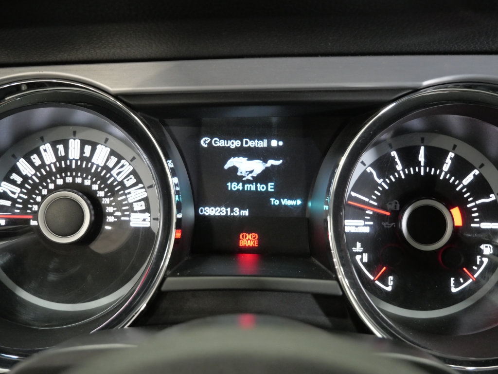Used 2013 Ford Mustang GT Premium w/ Electronics Pkg RWD image 17