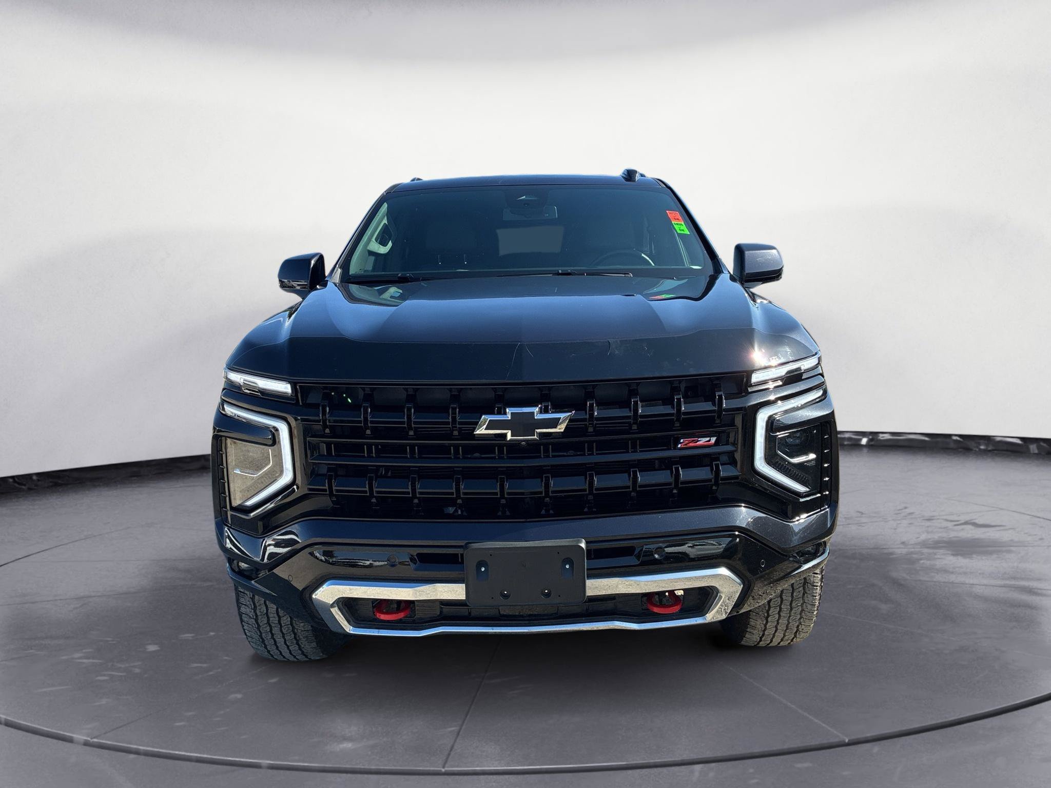 Used 2025 Chevrolet Tahoe Z71 AWD/4WD image 4