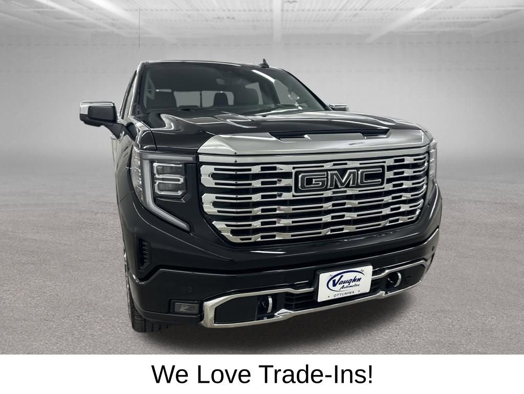Used 2026 GMC Sierra 1500 Denali AWD/4WD image 3