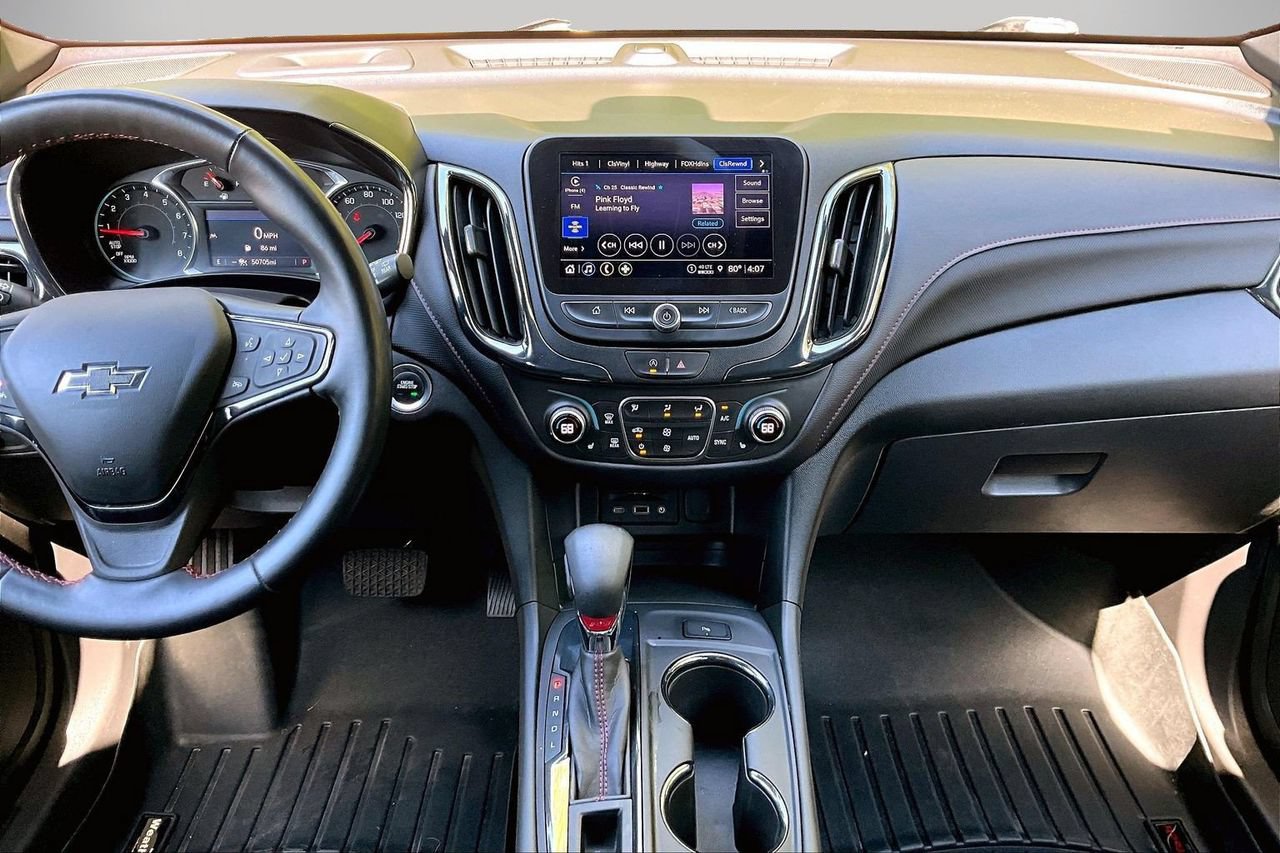Used 2024 Chevrolet Equinox RS FWD image 11