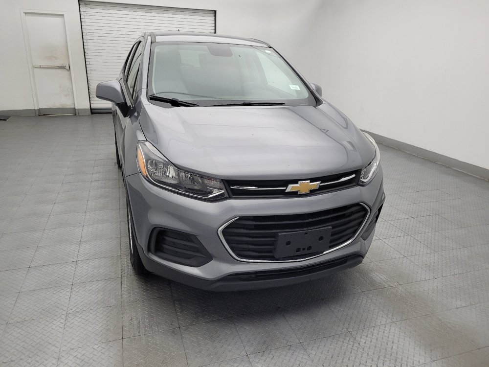 Used 2020 Chevrolet Trax LS w/ Tint and Cruise Package AWD/4WD image 14